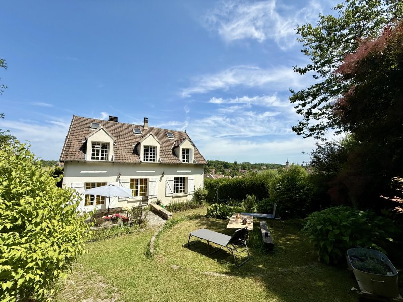 Maison à Montigny-Lencoup (77520)