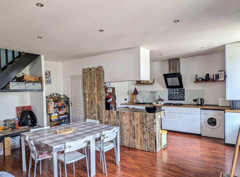 Appartement à Saint-Étienne (42000)
