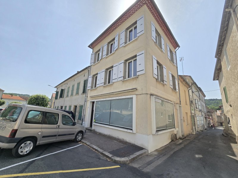 Immeuble à Roquecourbe (81210)