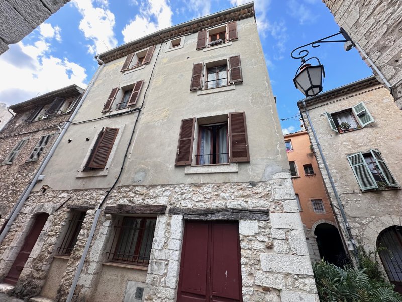 Immeuble à Vence (06140)