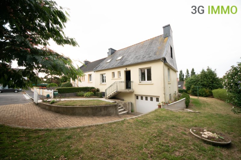 Maison à Le Relecq-Kerhuon (29480)