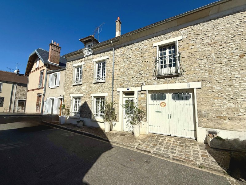 Maison à Moret-Loing-Et-Orvanne (77250)
