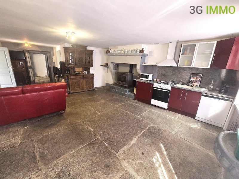 Appartement à Saint-Amans-Valtoret (81240)