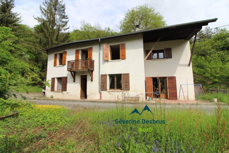 Maison à L'albenc (38470)