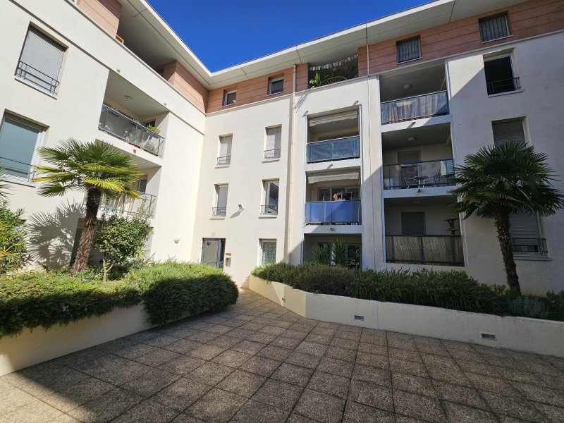 Appartement à Toulon (83000)